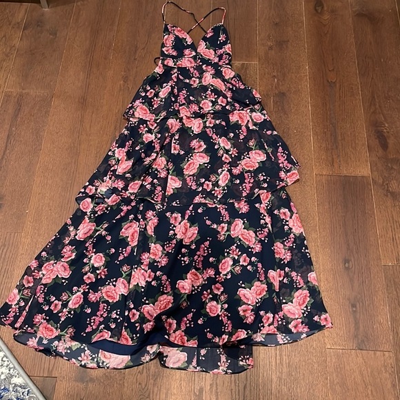 NWT Fame and Partners Size 4 Dress - Picture 1 of 5